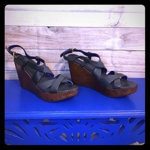 Miu Miu navy leather wedges with a wooden base 😍